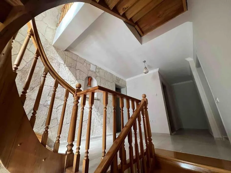 Nefes Urla Villa