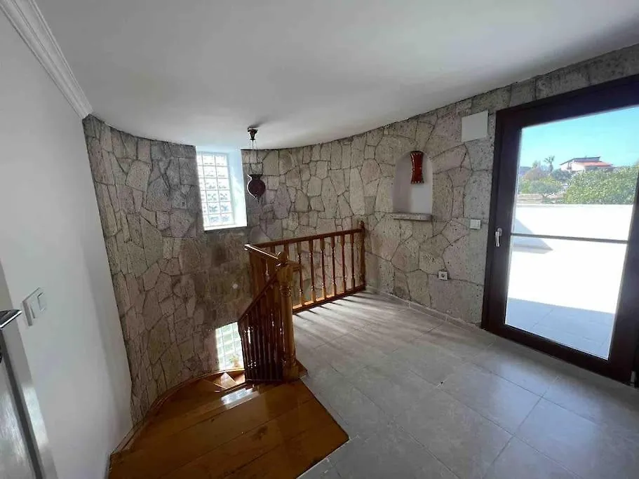 Nefes Urla Villa