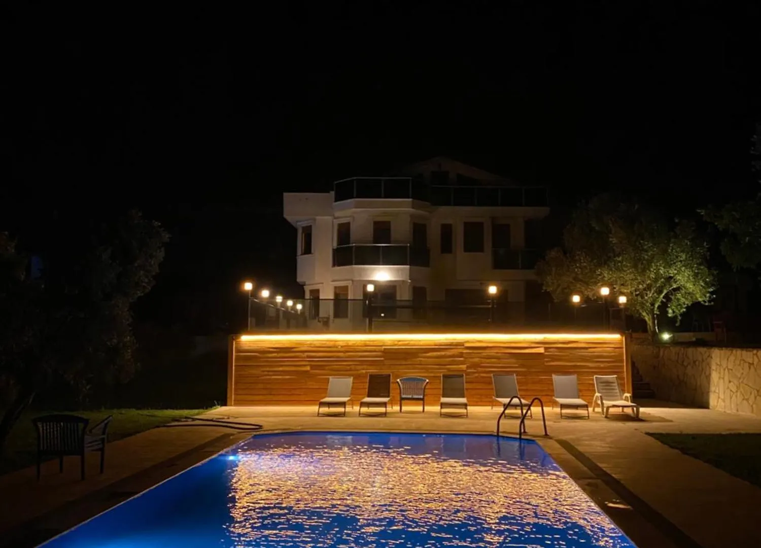 Nefes Urla Villa